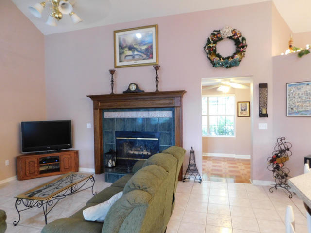 TIMBERLINE ESTATES - Residential