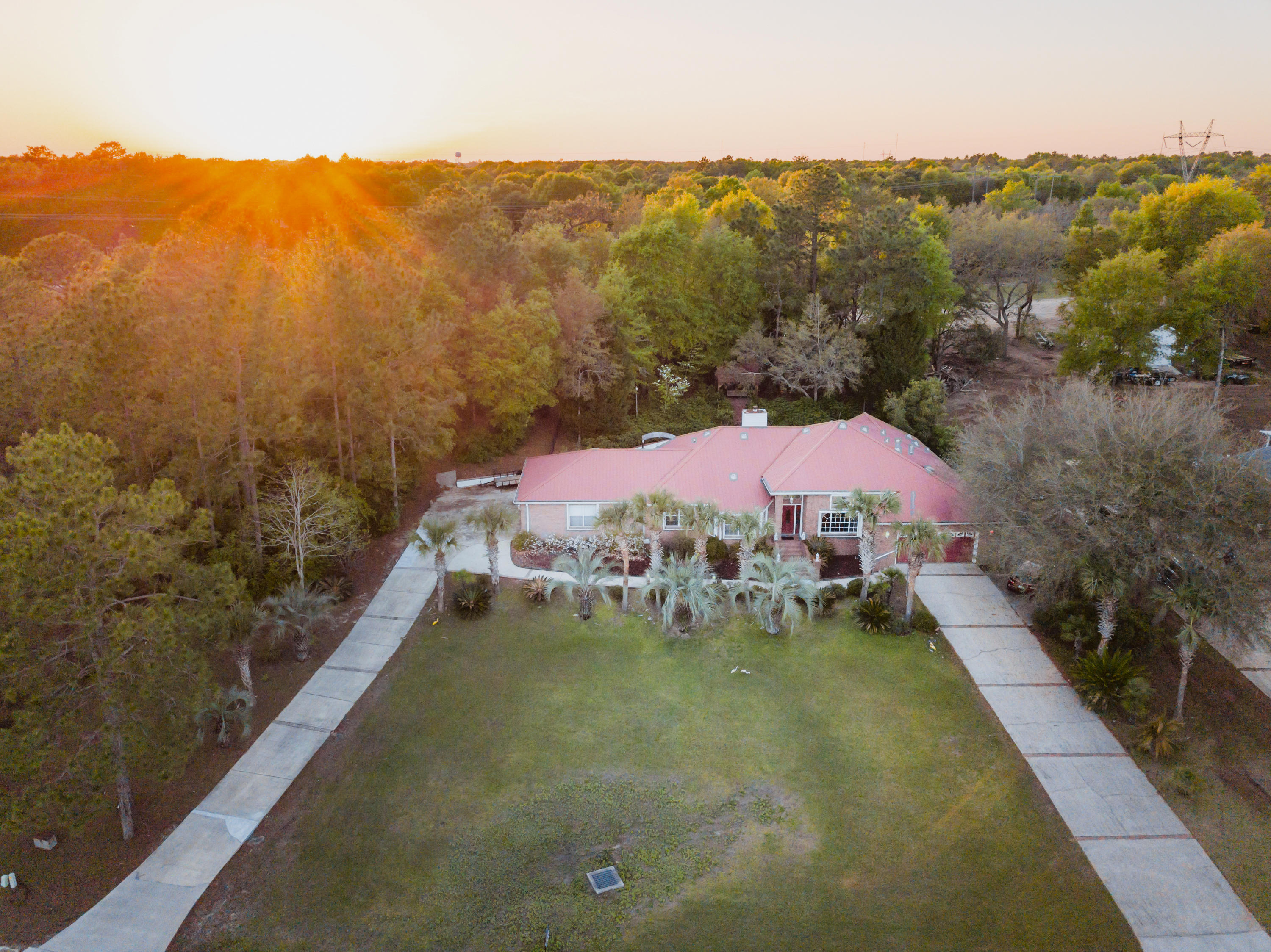 TIMBERLINE ESTATES - Residential