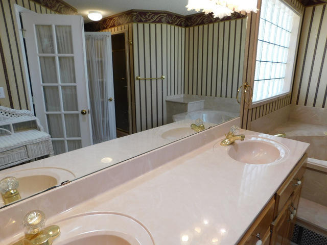 TIMBERLINE ESTATES - Residential