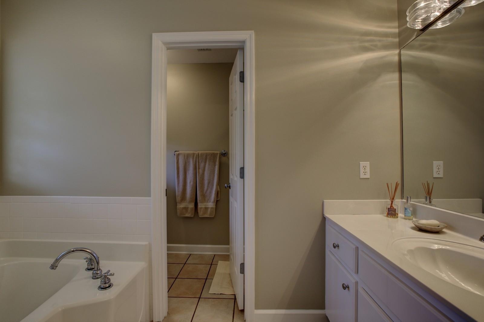 CASSINE VILLAGE - Residential