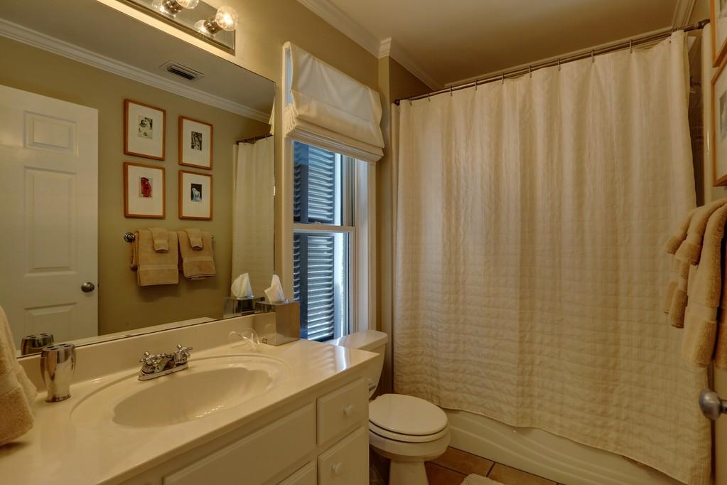 CASSINE VILLAGE - Residential