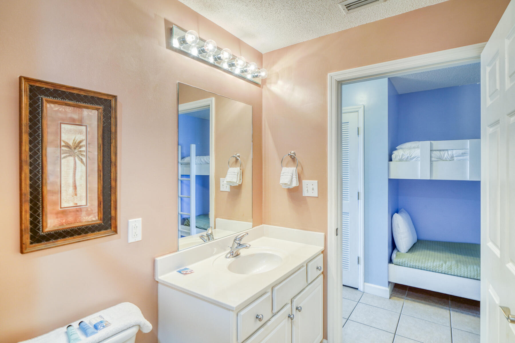 SEYCHELLES RESORT CONDO - Residential