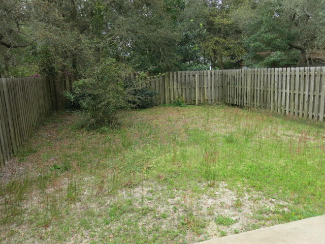 PORT DIXIE - Residential Lease