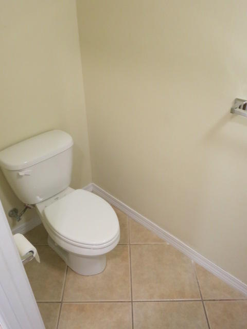 PORT DIXIE - Residential Lease