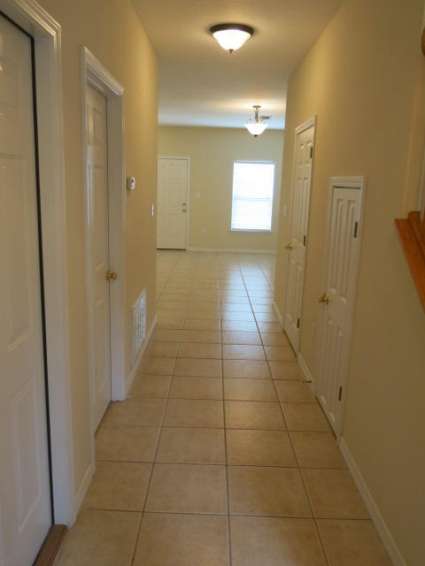 PORT DIXIE - Residential Lease