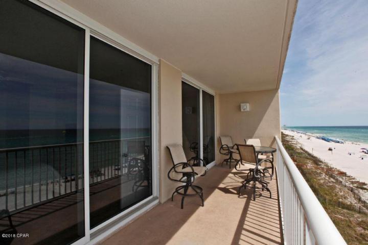 MAJESTIC BEACH TOWERS II - Residential