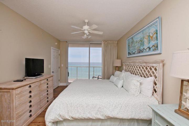 MAJESTIC BEACH TOWERS II - Residential