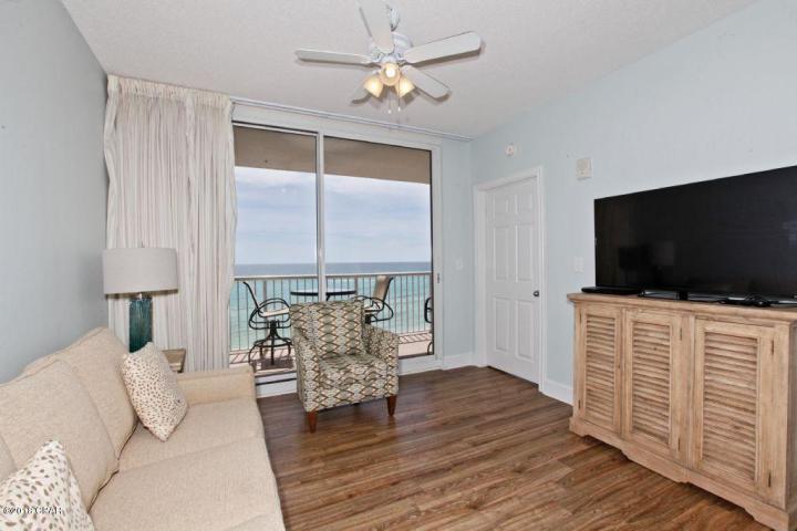 MAJESTIC BEACH TOWERS II - Residential