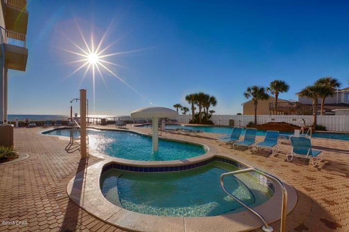 MAJESTIC BEACH TOWERS II - Residential