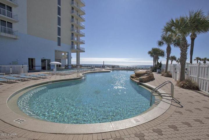MAJESTIC BEACH TOWERS II - Residential