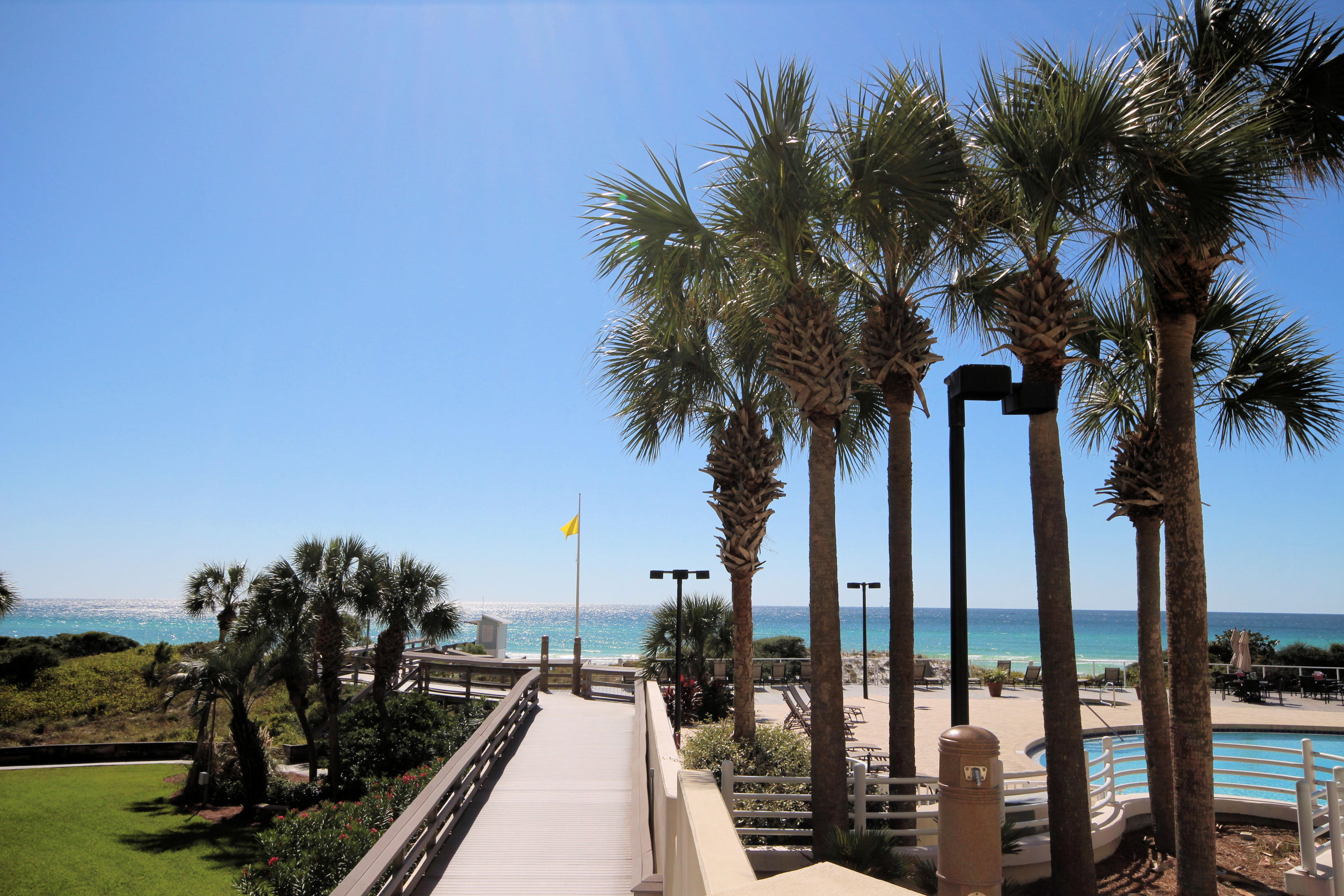 TIDES AT TOPS'L - Residential