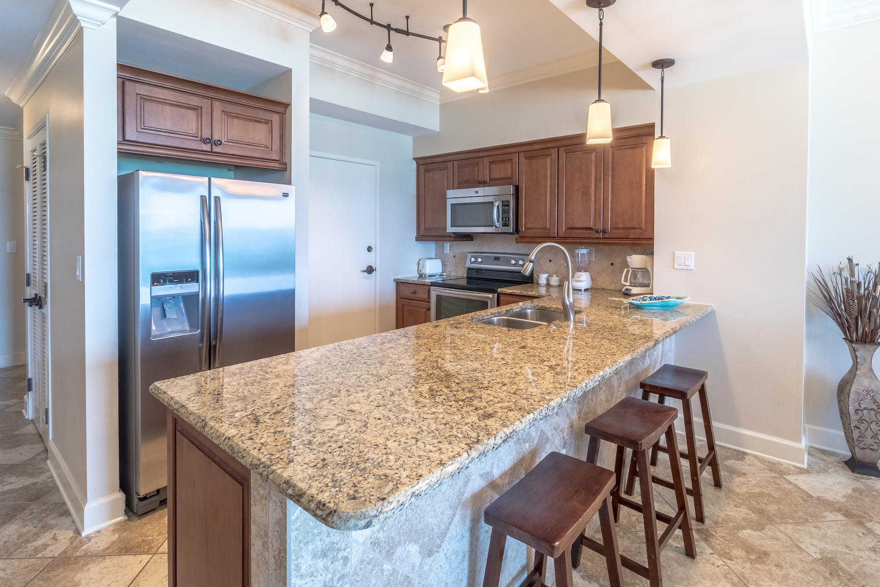 TIDES AT TOPS'L - Residential