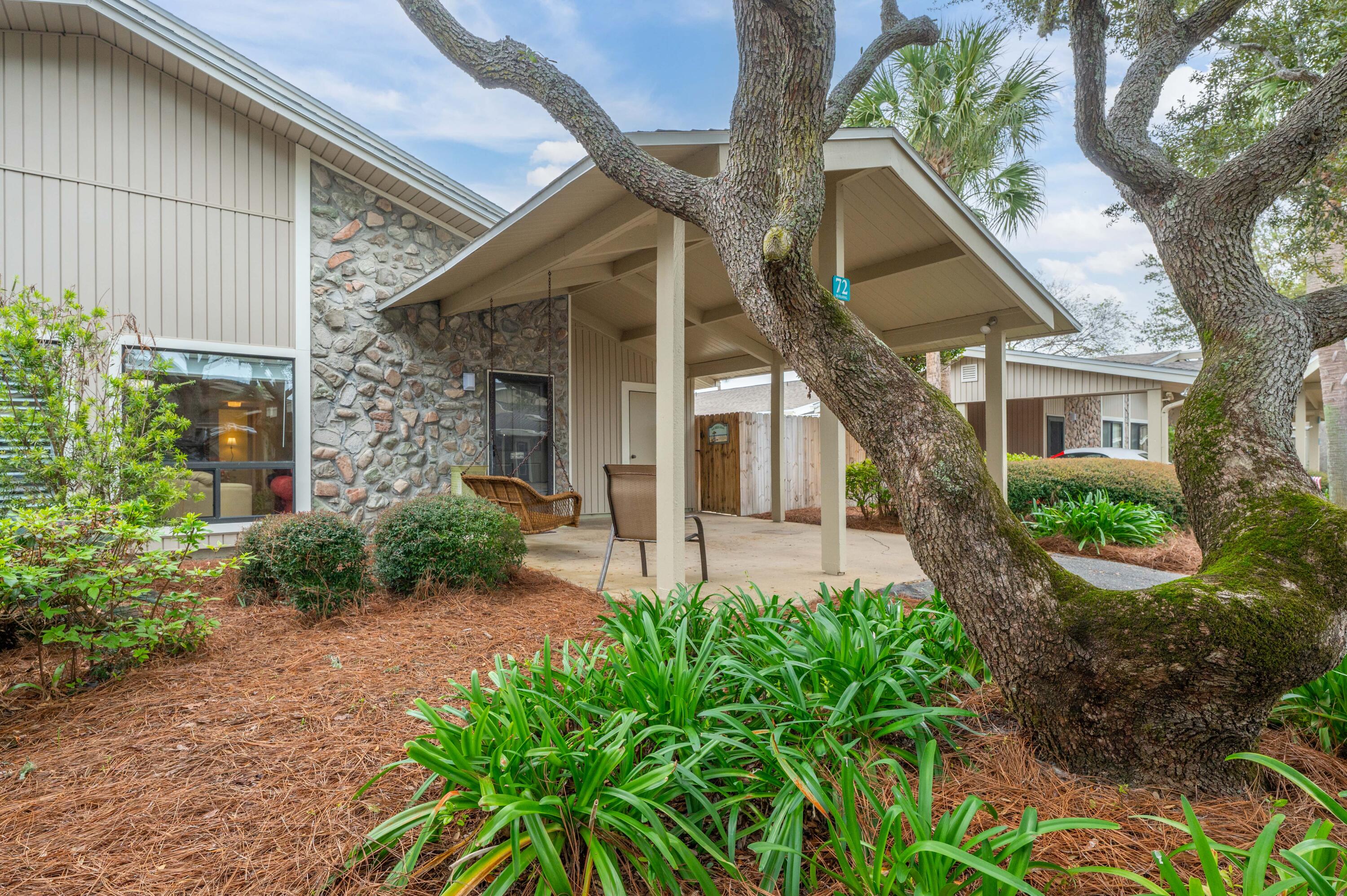 SEASCAPE CONDO TENNIS VILLAGE - Residential