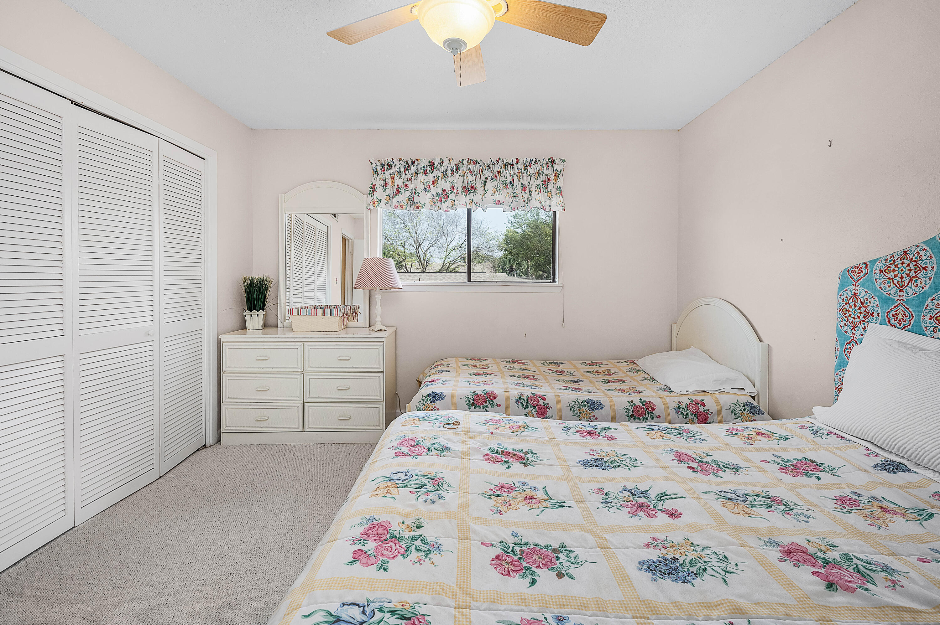 SEASCAPE CONDO TENNIS VILLAGE - Residential