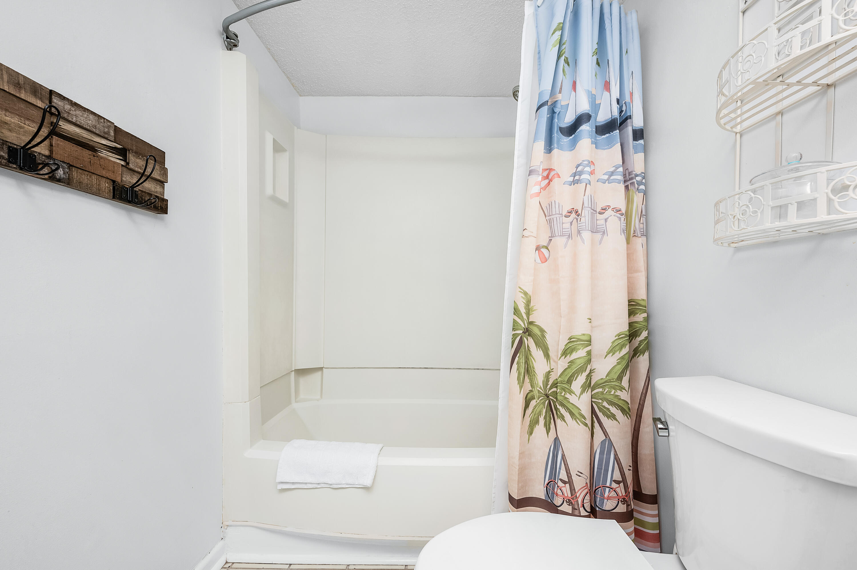 SEASCAPE CONDO TENNIS VILLAGE - Residential