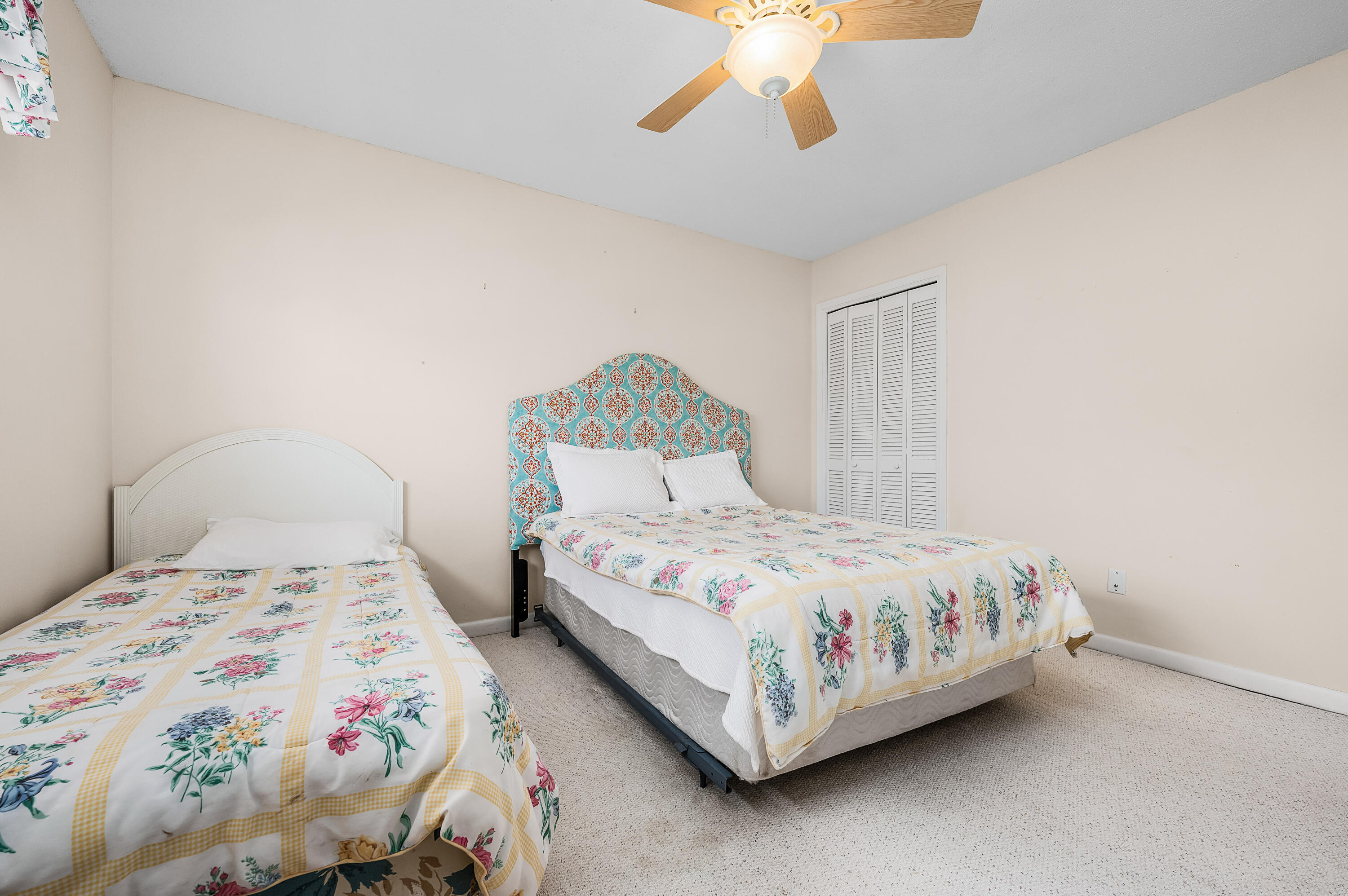 SEASCAPE CONDO TENNIS VILLAGE - Residential