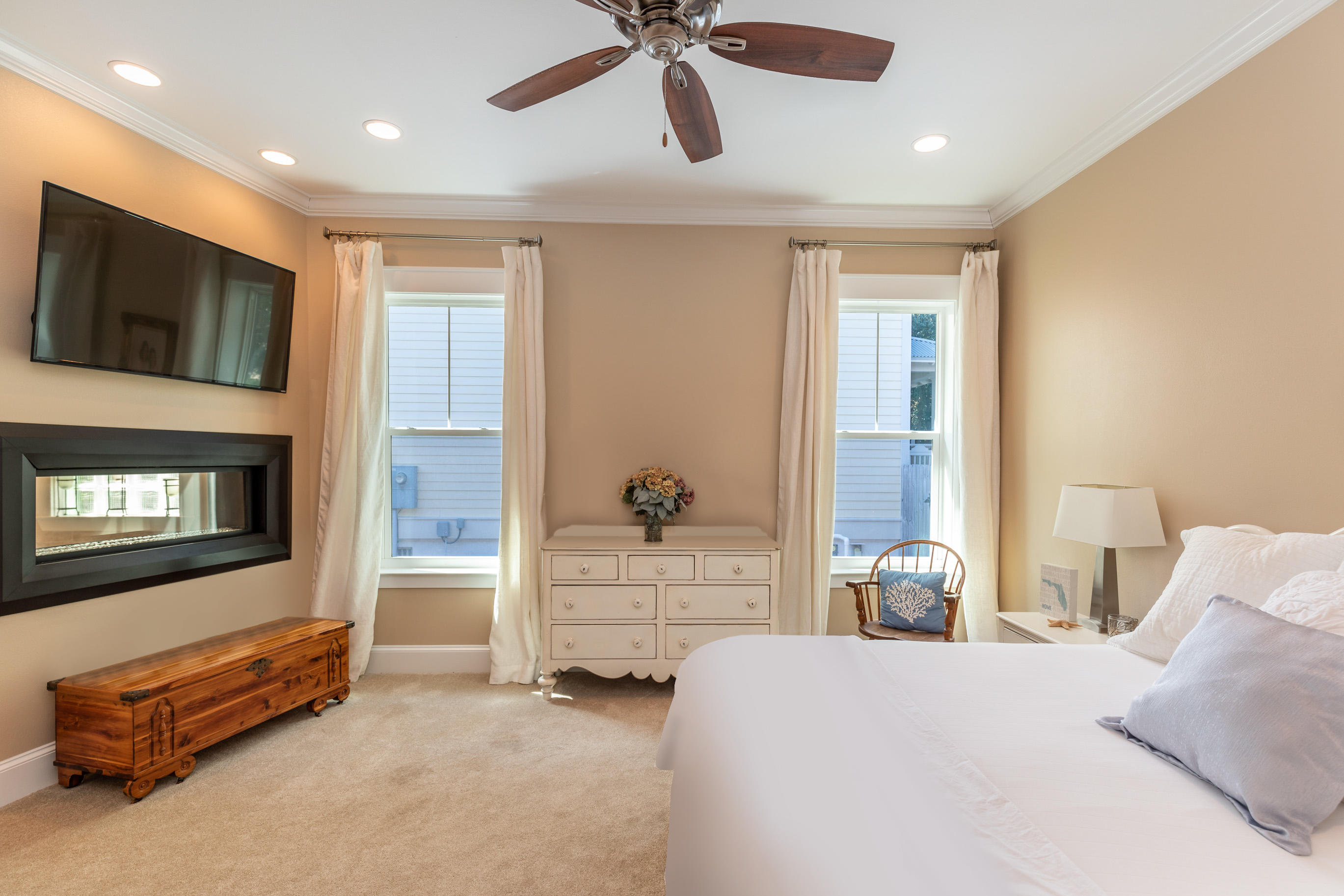 CRYSTAL BEACH - Residential