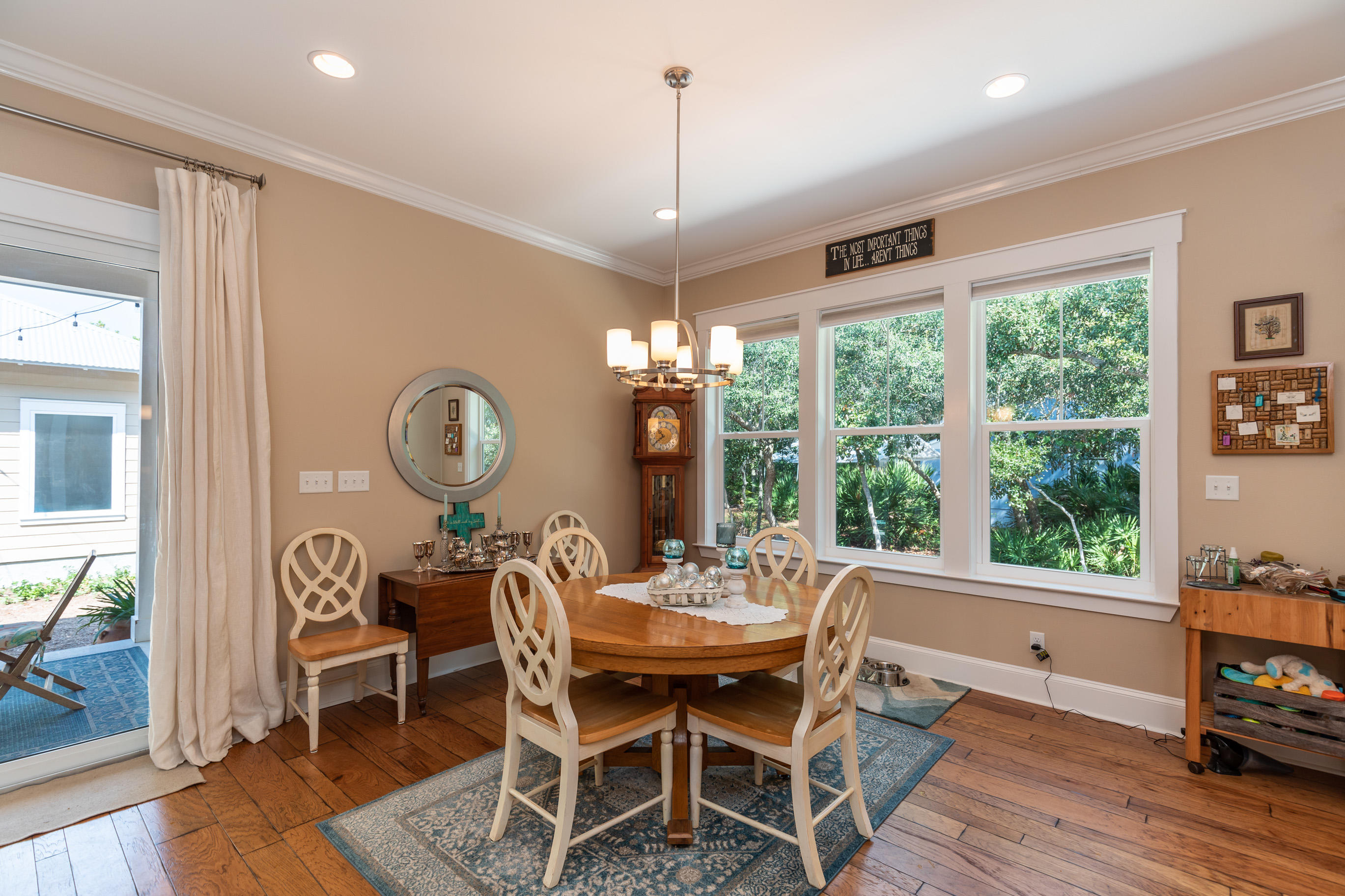 CRYSTAL BEACH - Residential