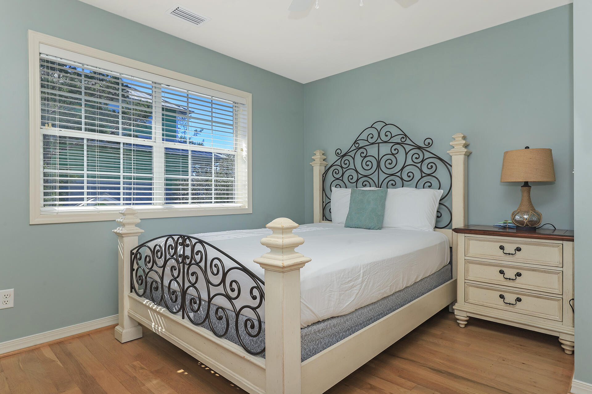 BEACH HIGHLAND 1ST ADD - Residential