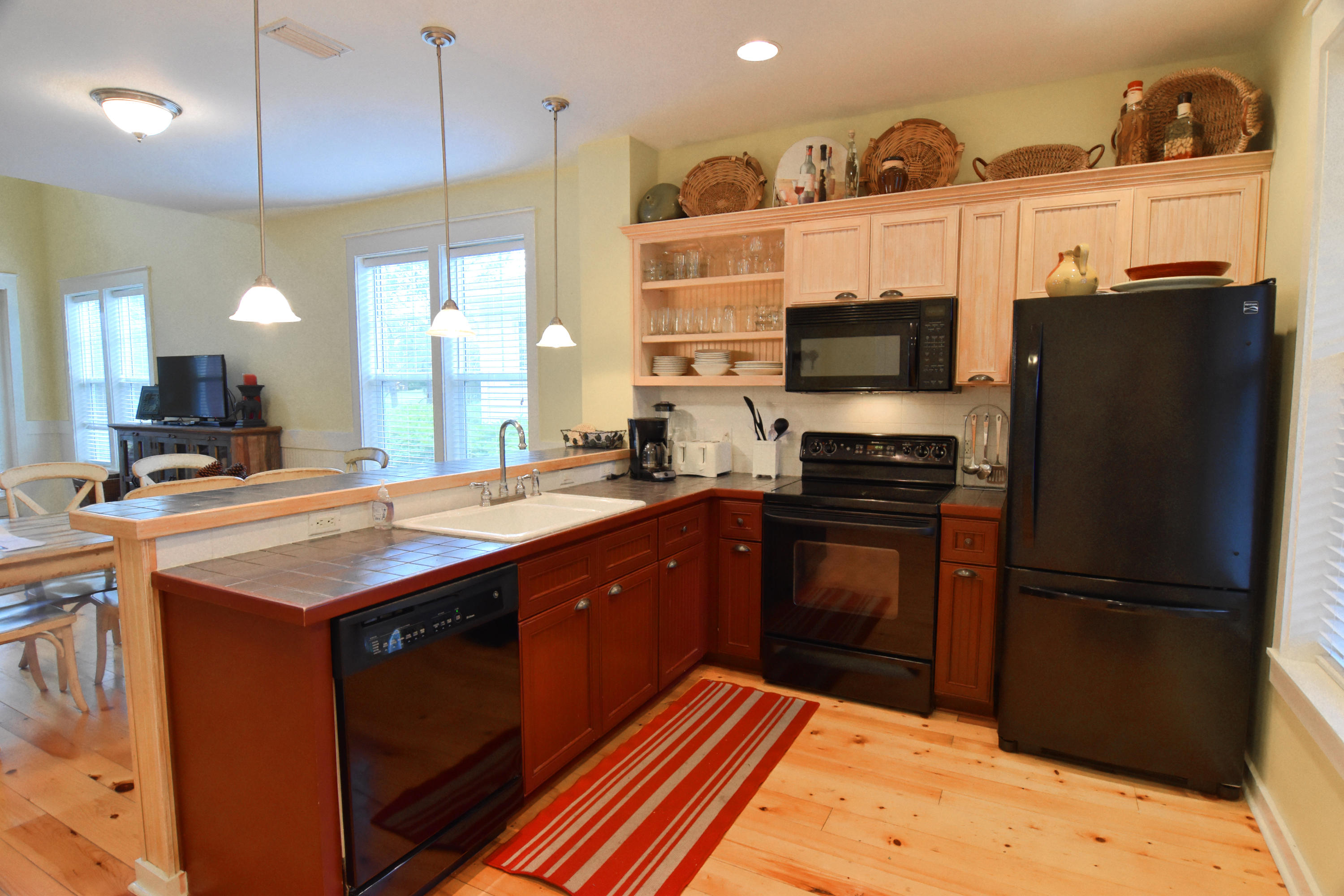 LAUREL GROVE - Residential