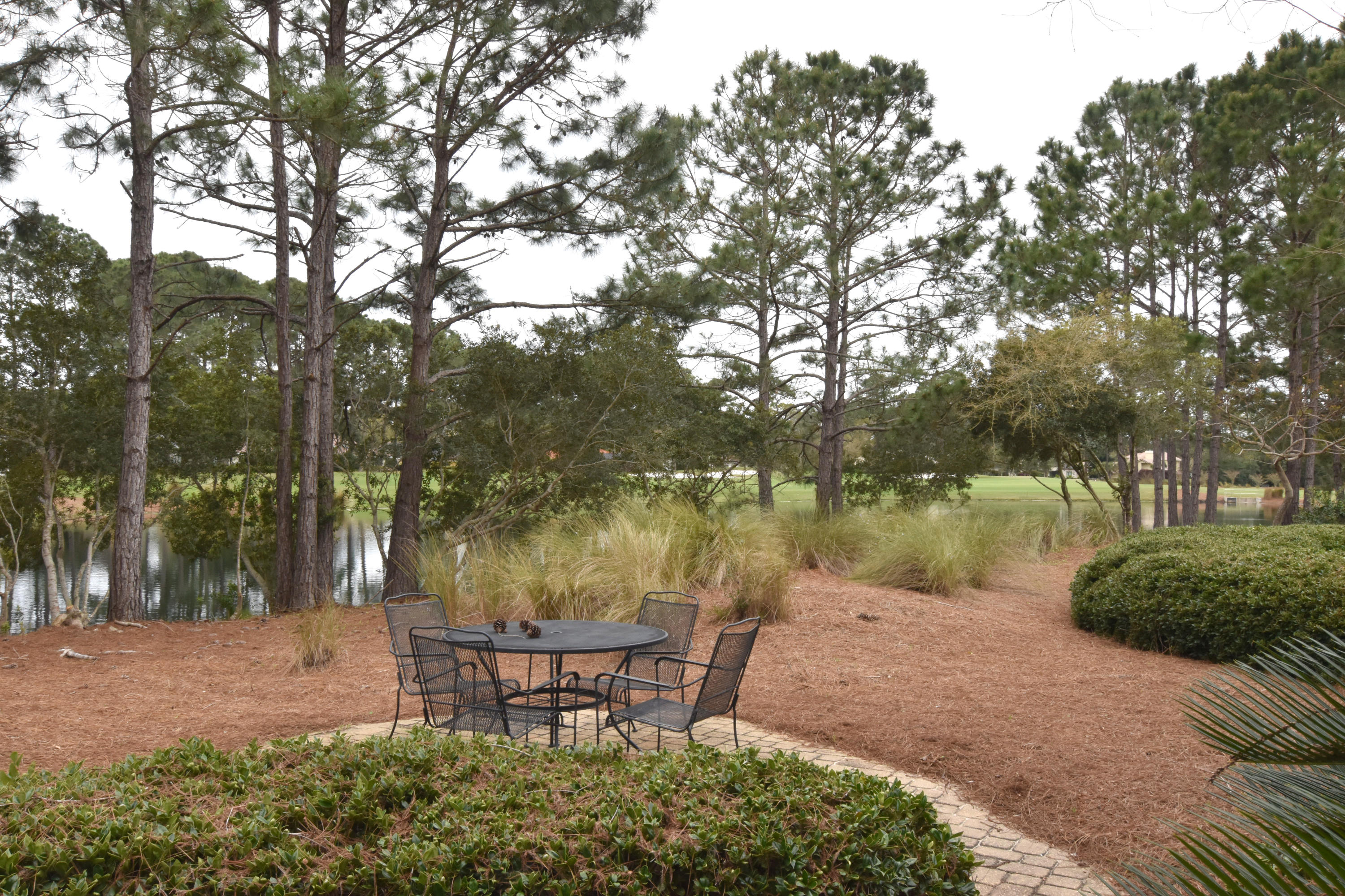 LAUREL GROVE - Residential