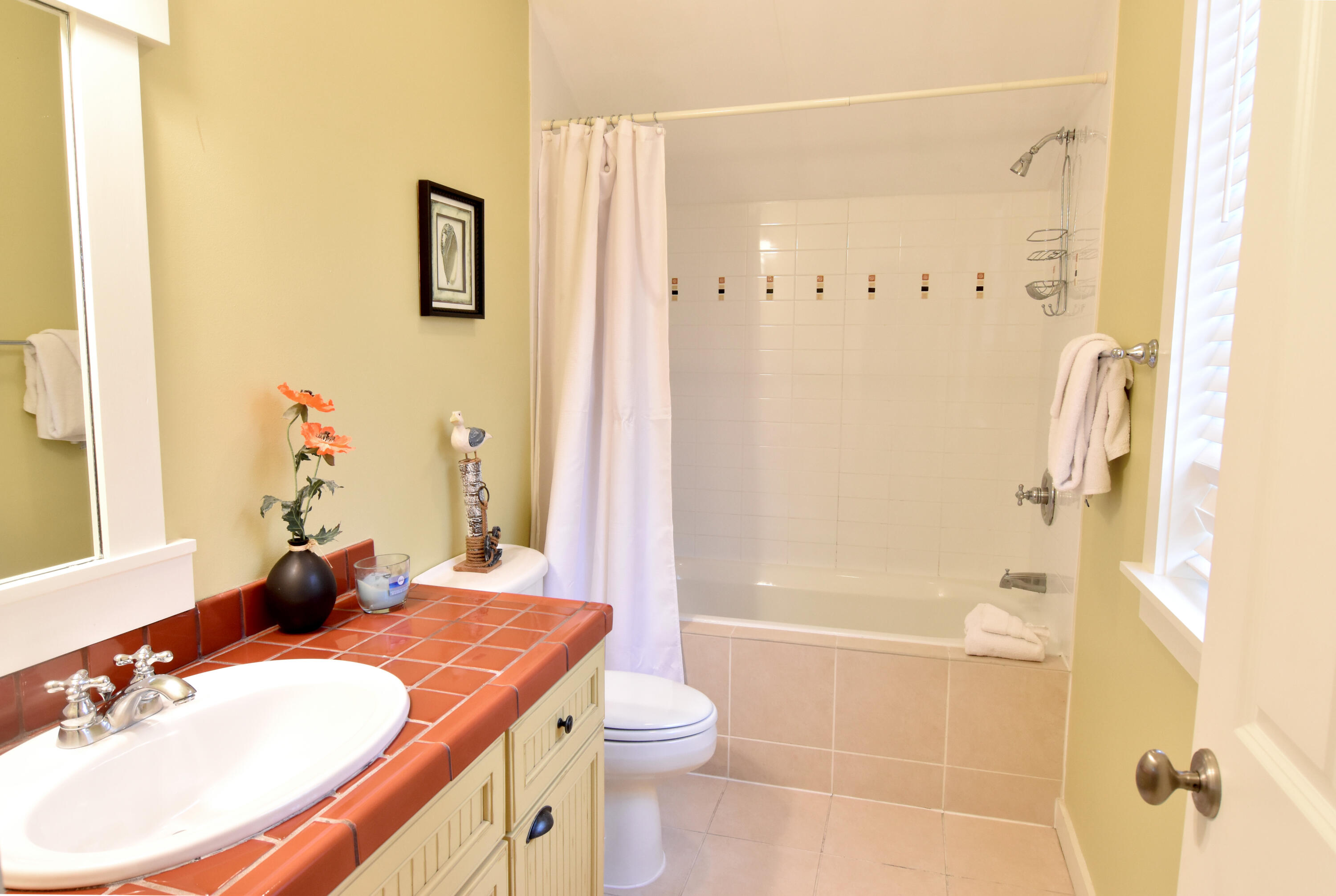 LAUREL GROVE - Residential