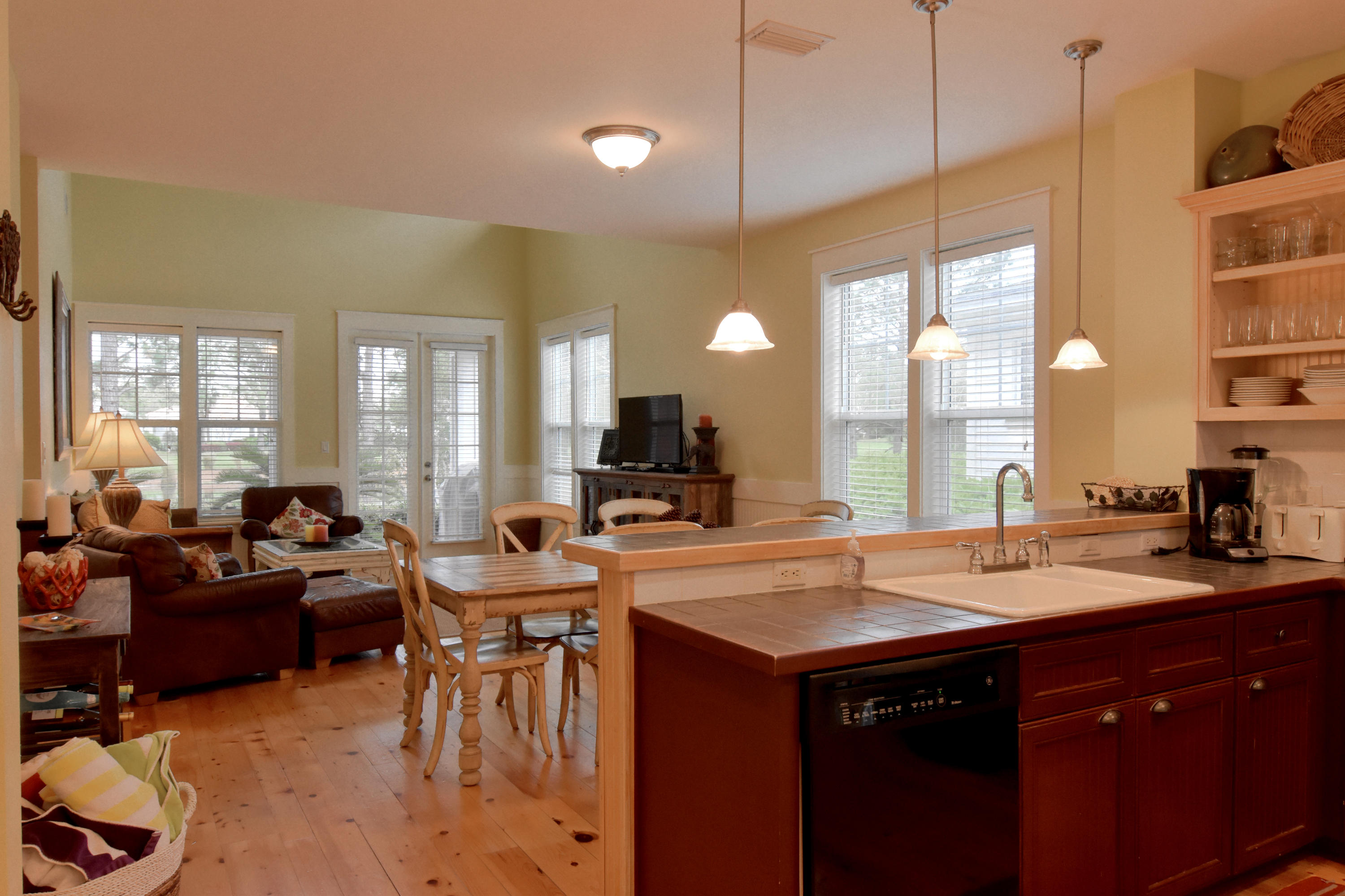 LAUREL GROVE - Residential