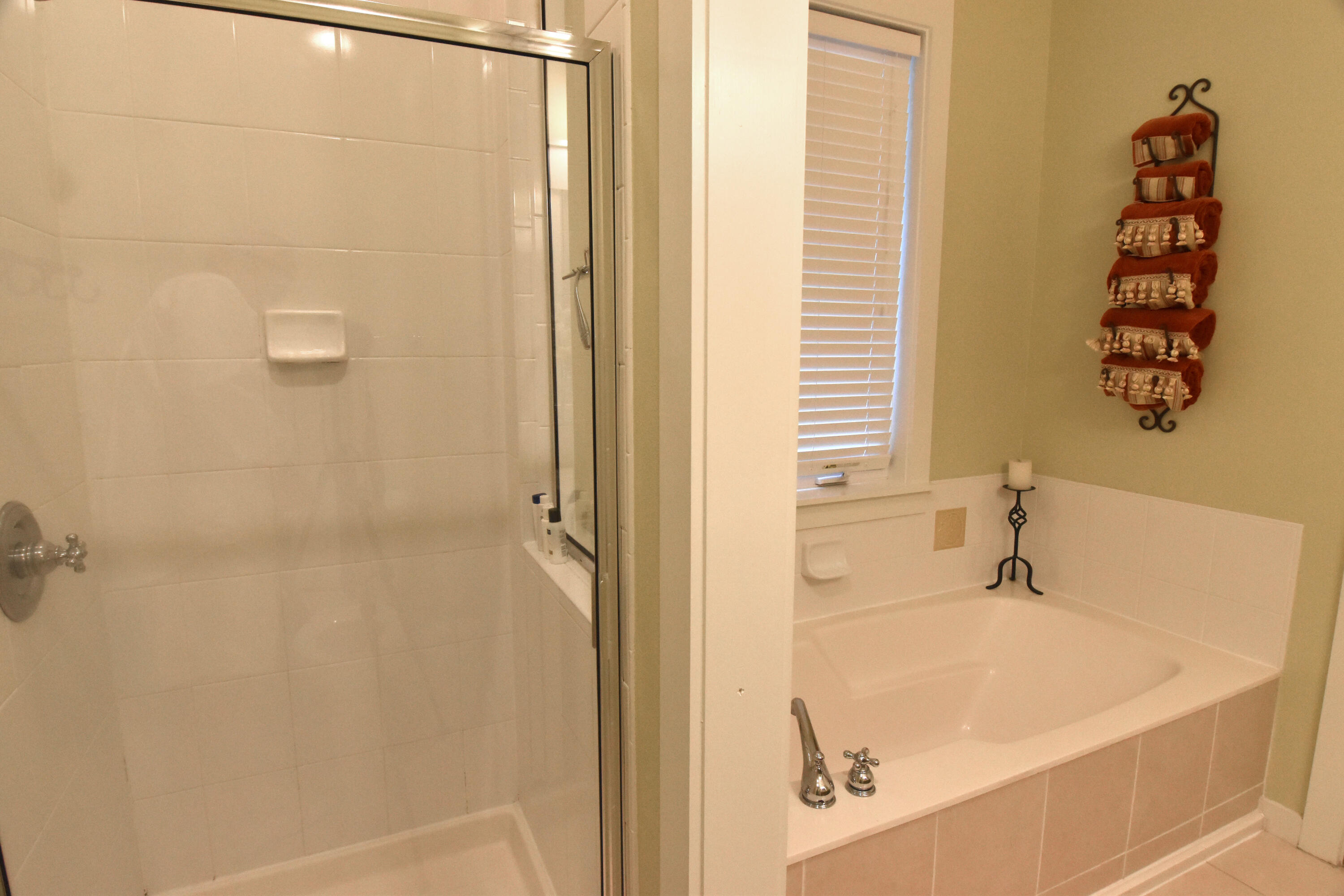 LAUREL GROVE - Residential