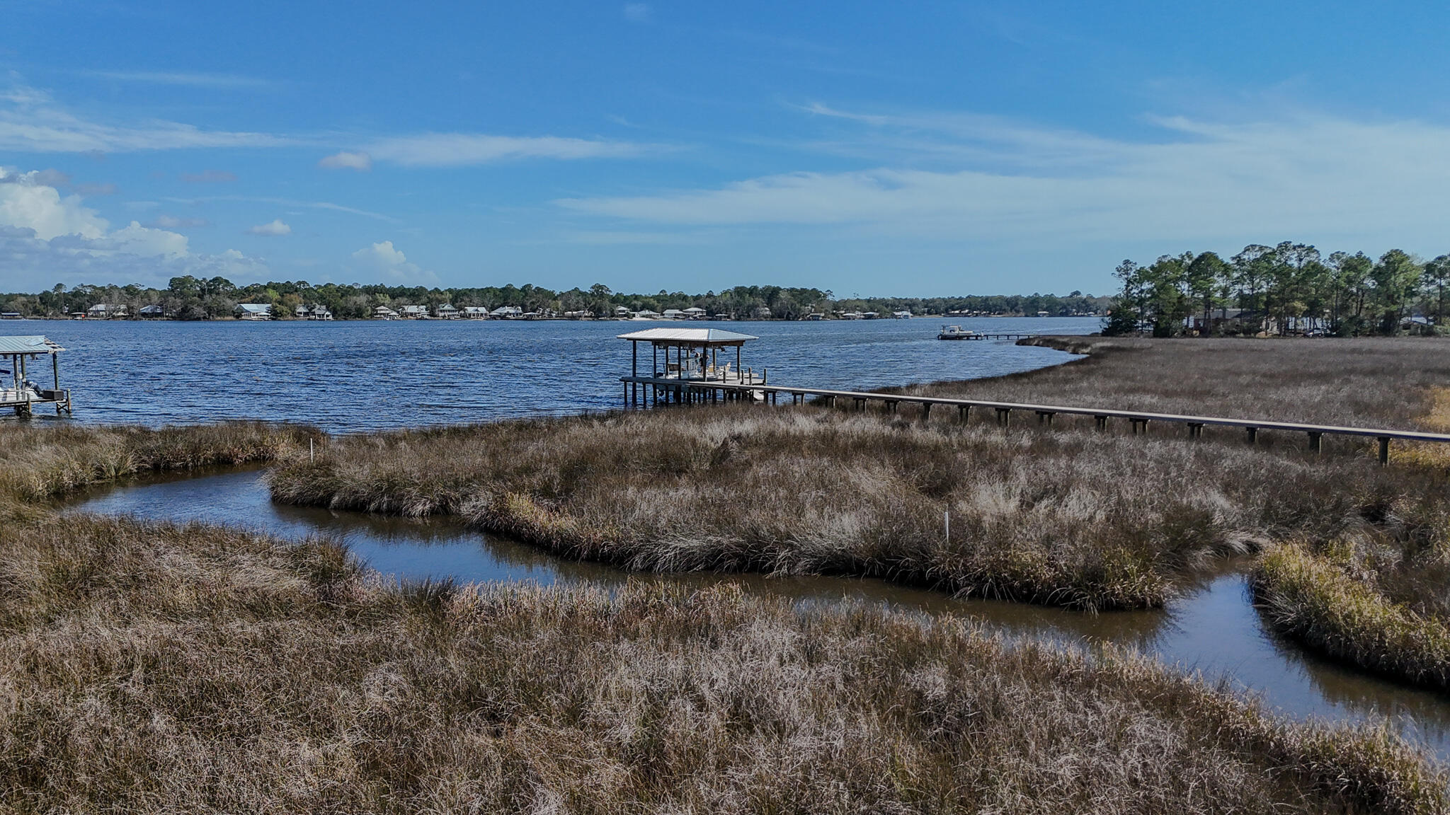 CROSS CREEK SHORES - Residential