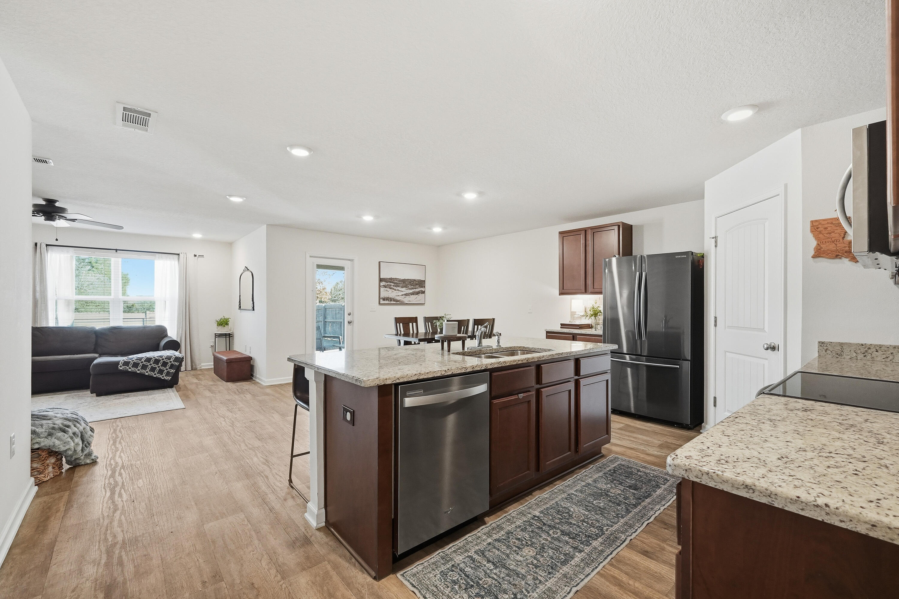 Redstone Commons - Residential