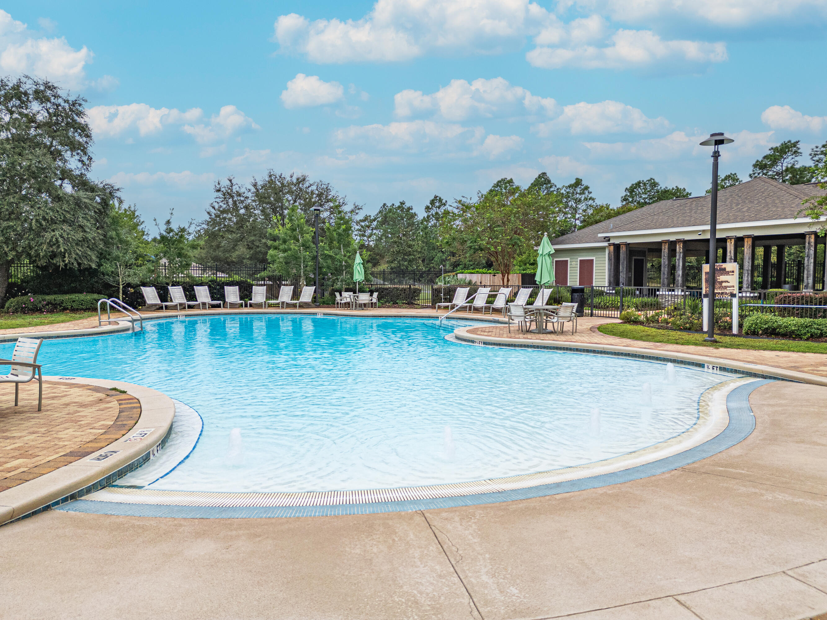 Redstone Commons - Residential