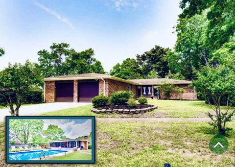 A home in Fort Walton Beach