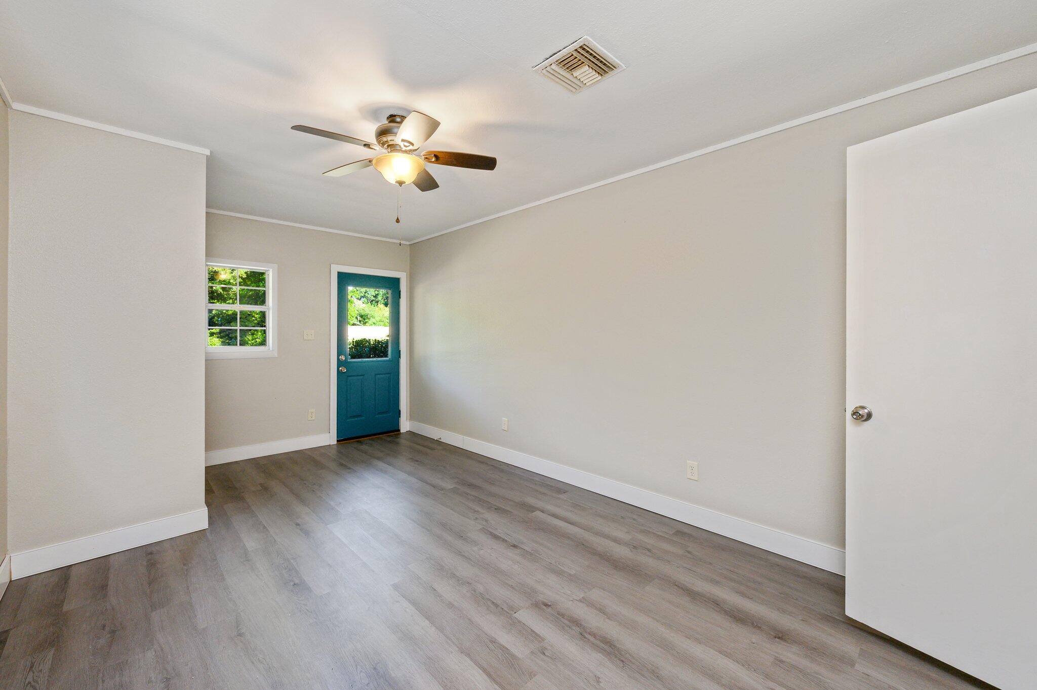 Druid Manor - Residential