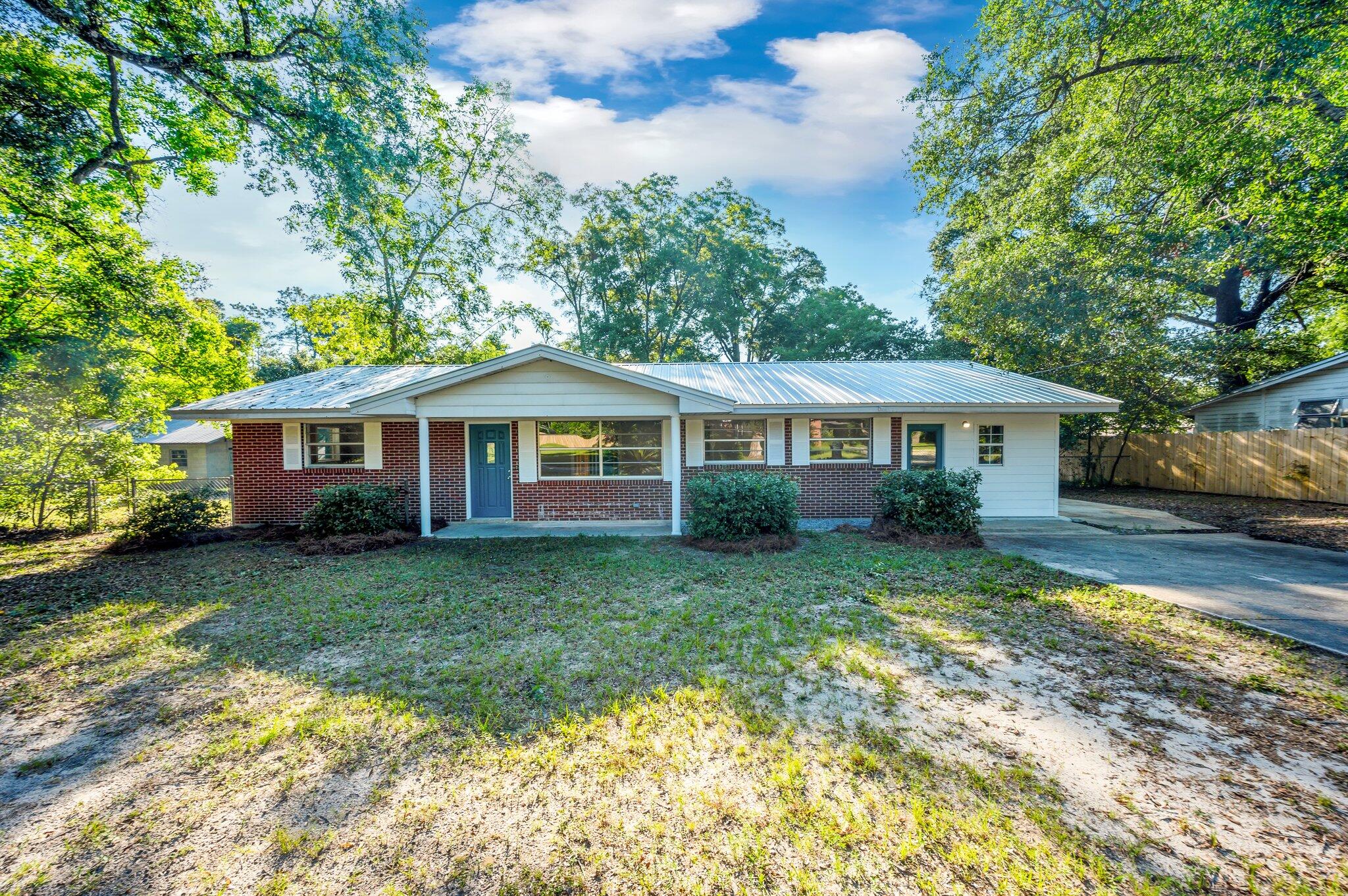 Druid Manor - Residential