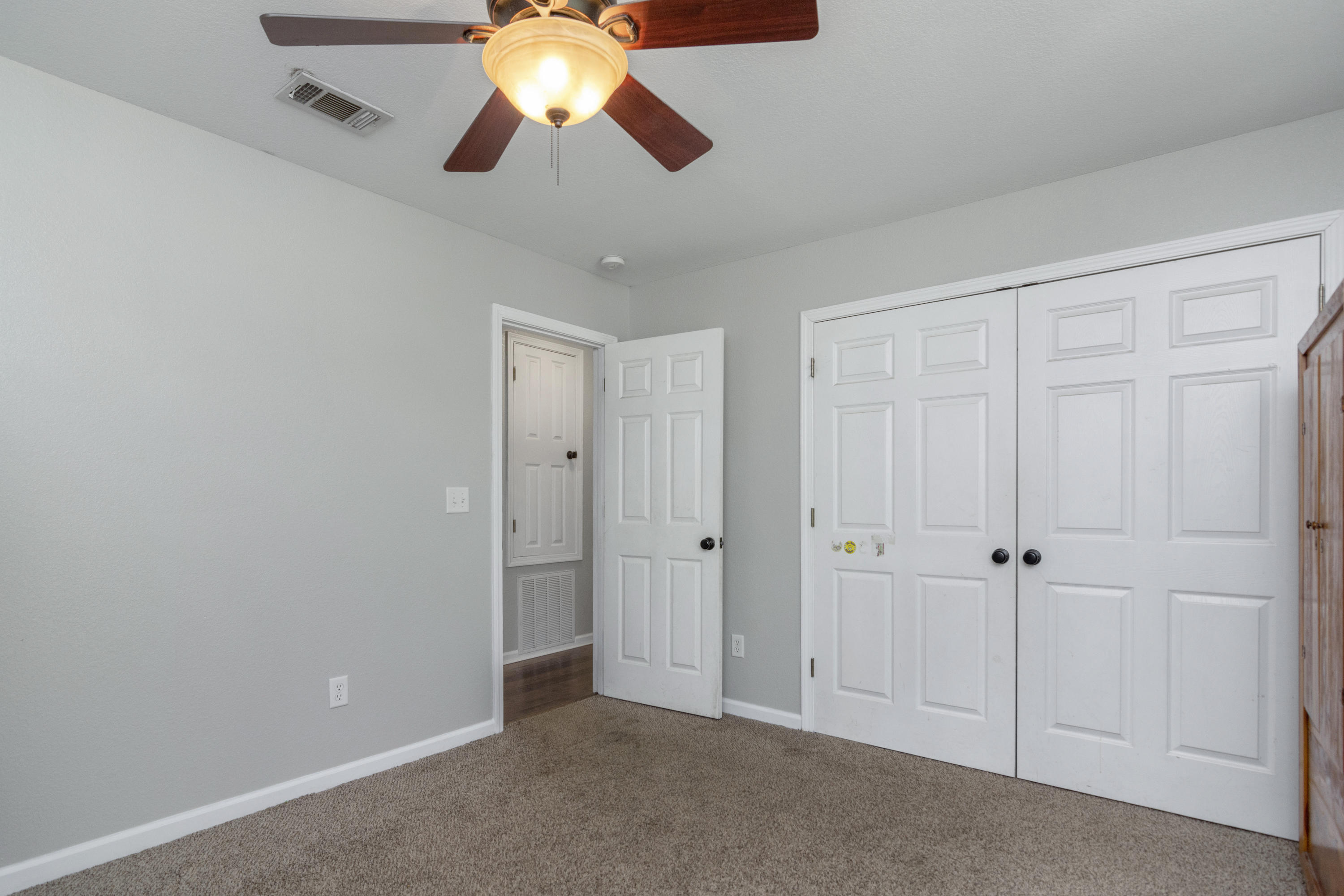 North Supergroup - Farm