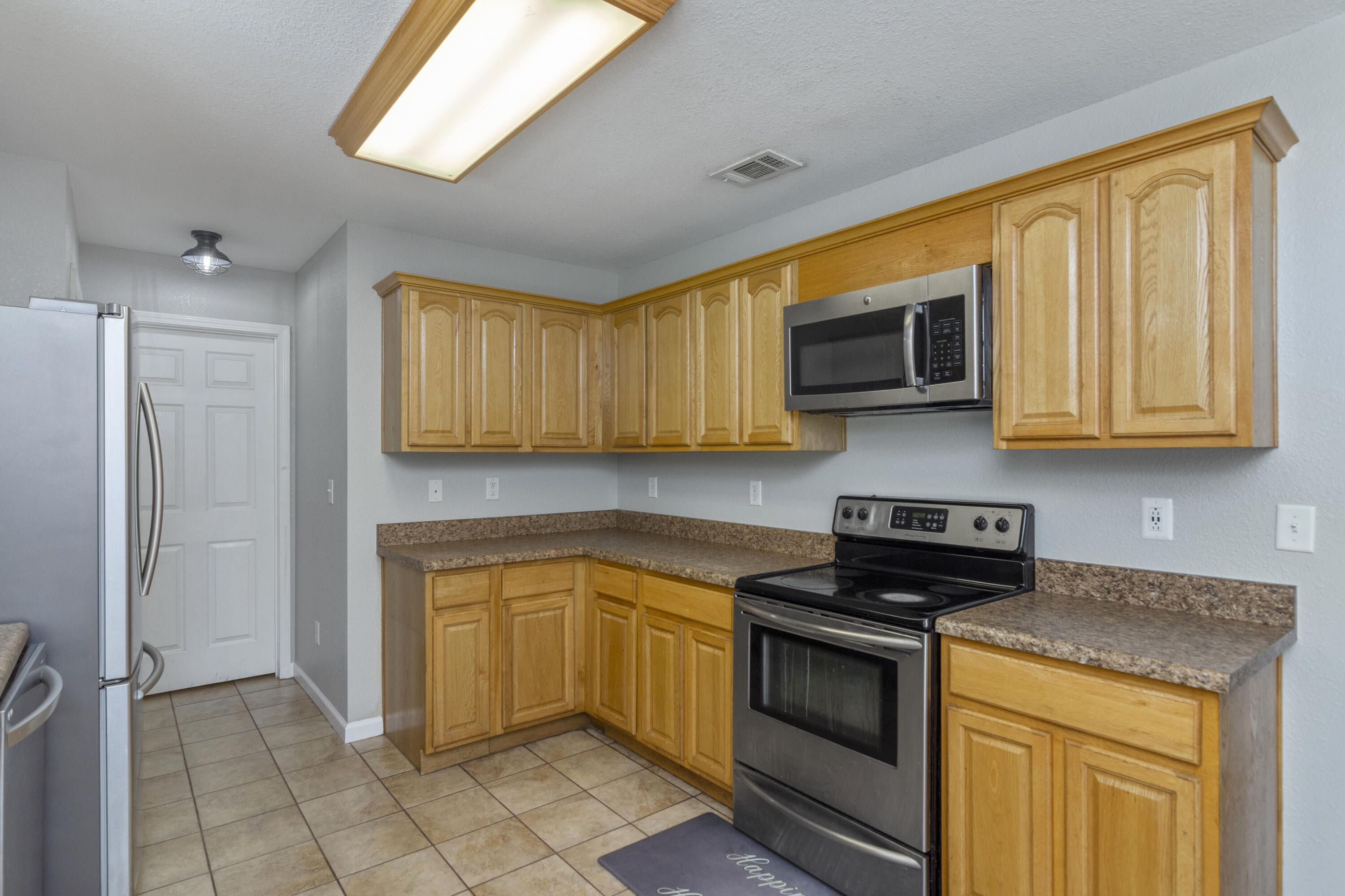 North Supergroup - Farm