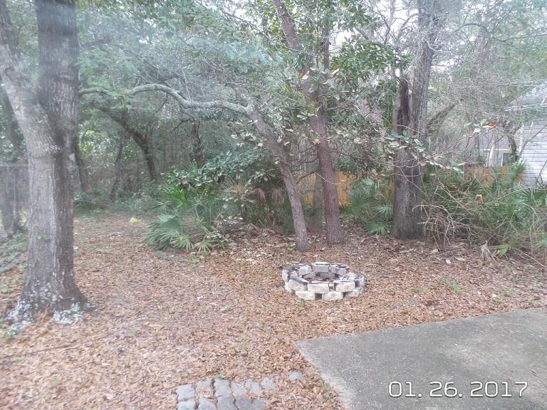 CINCO BAYOU - Residential Lease