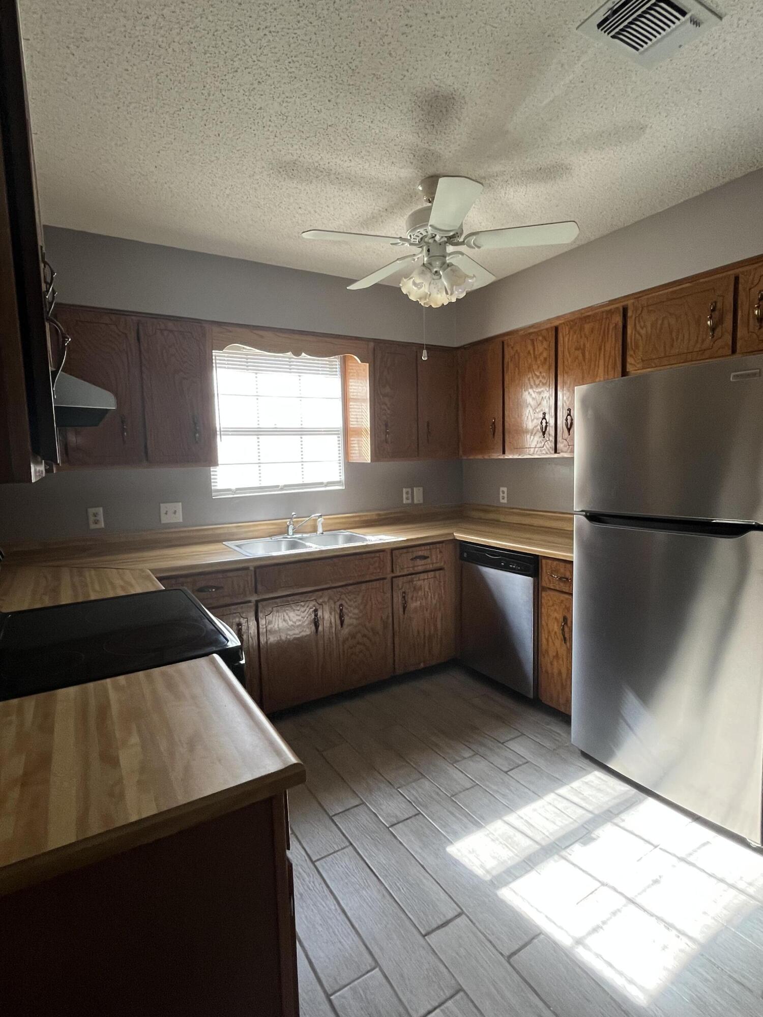 Caribbean East - Residential Lease