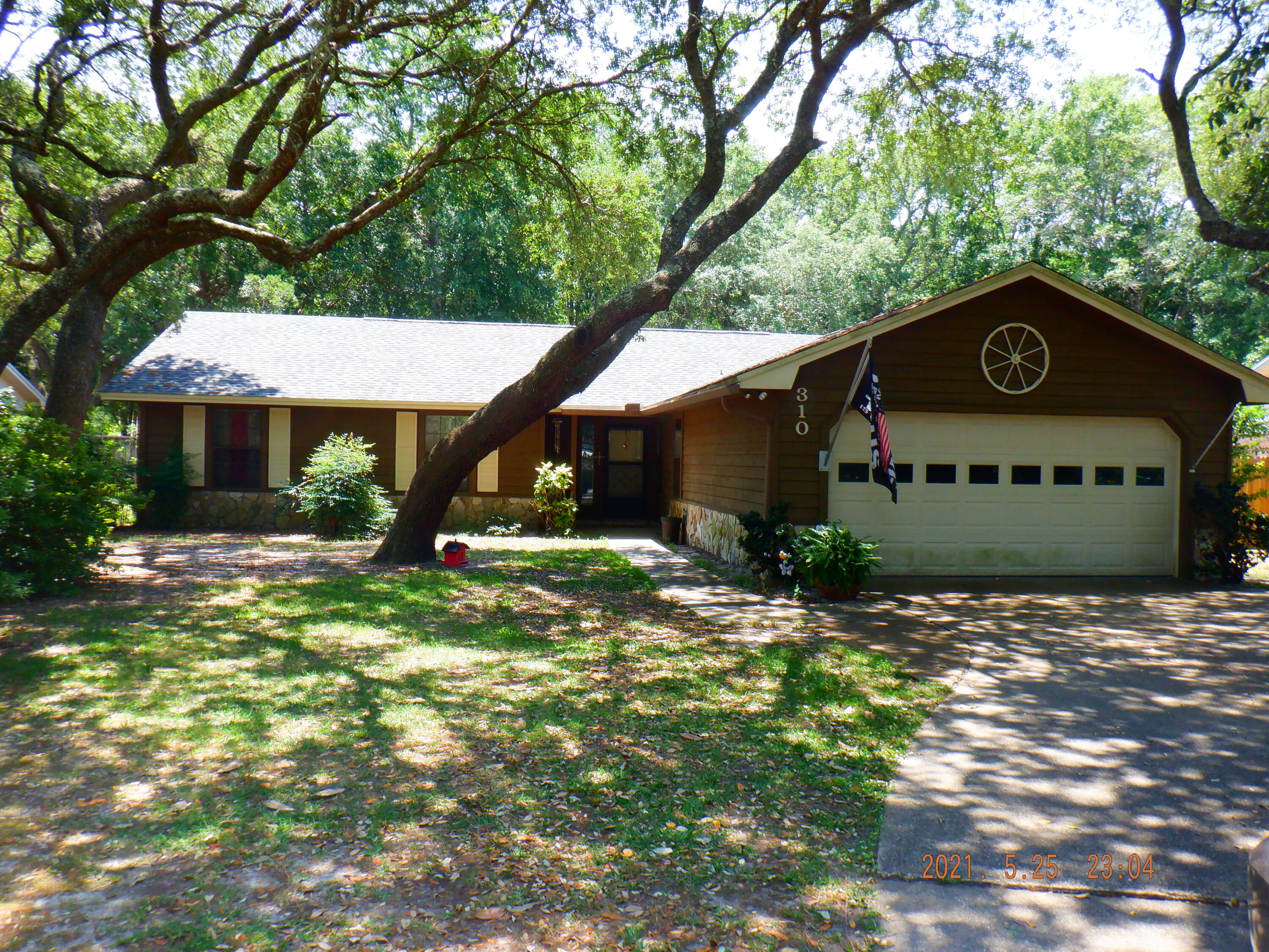 Caribbean East - Residential Lease