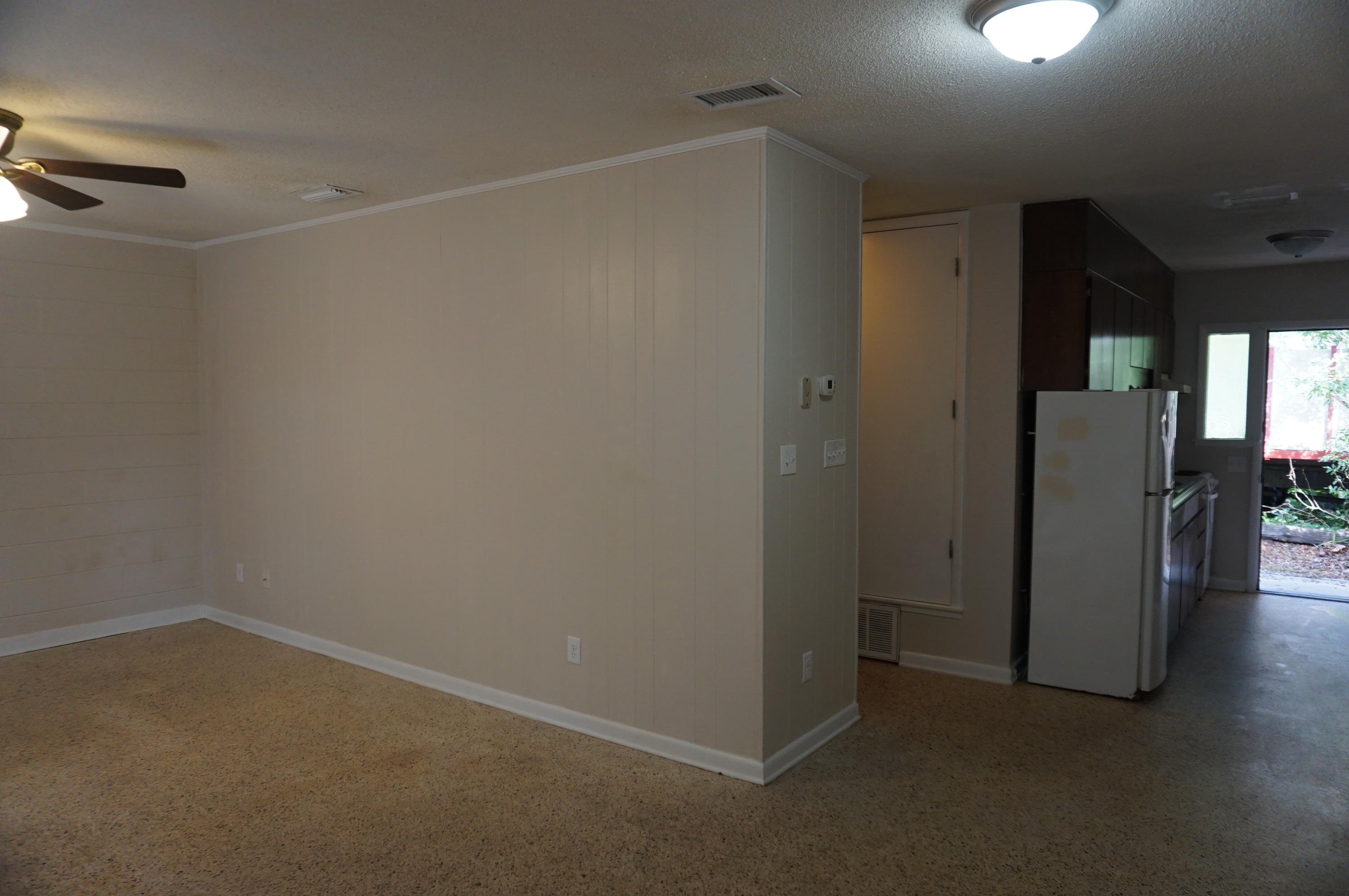 PORT DIXIE - Residential Lease