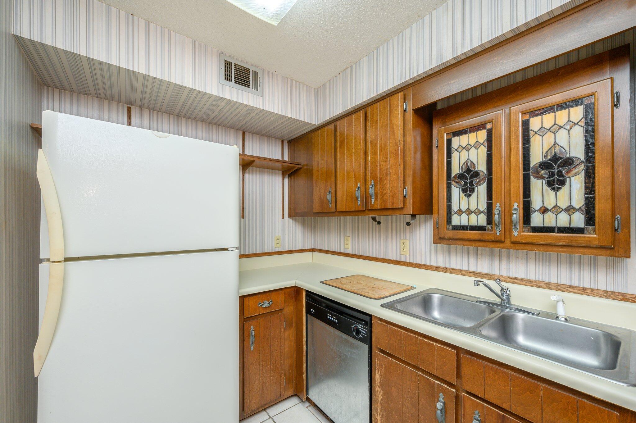 BAYOU POQUITO ETC (232201.00) - Residential