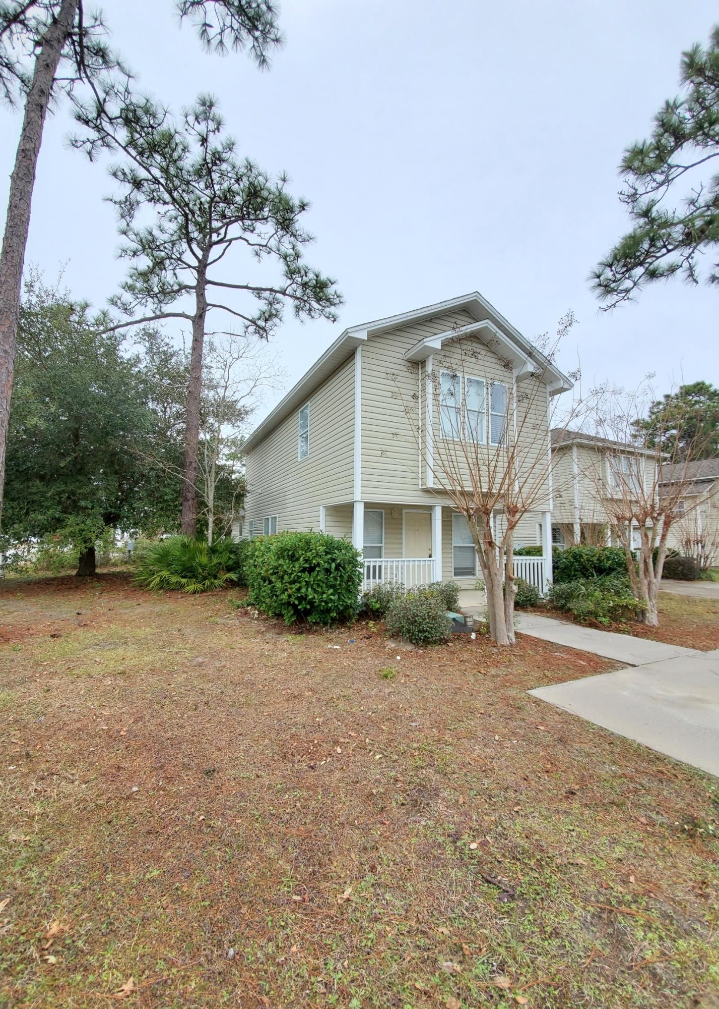 ENCHANTED ESTATES - Residential