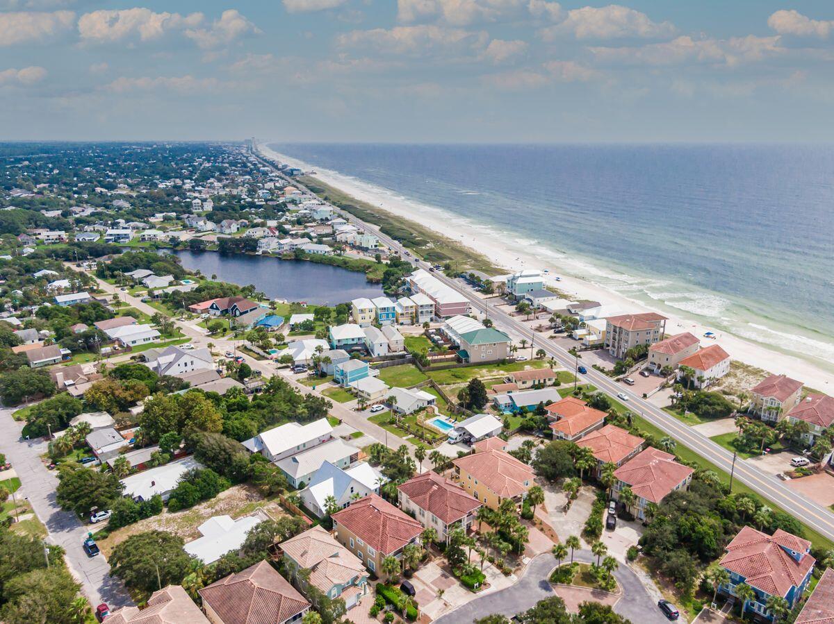 LA VALENCIA BEACH RESORT - Residential