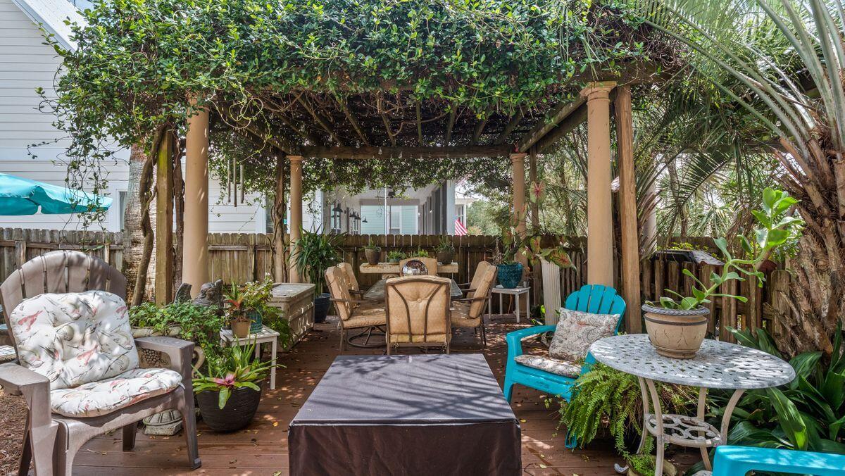 LA VALENCIA BEACH RESORT - Residential