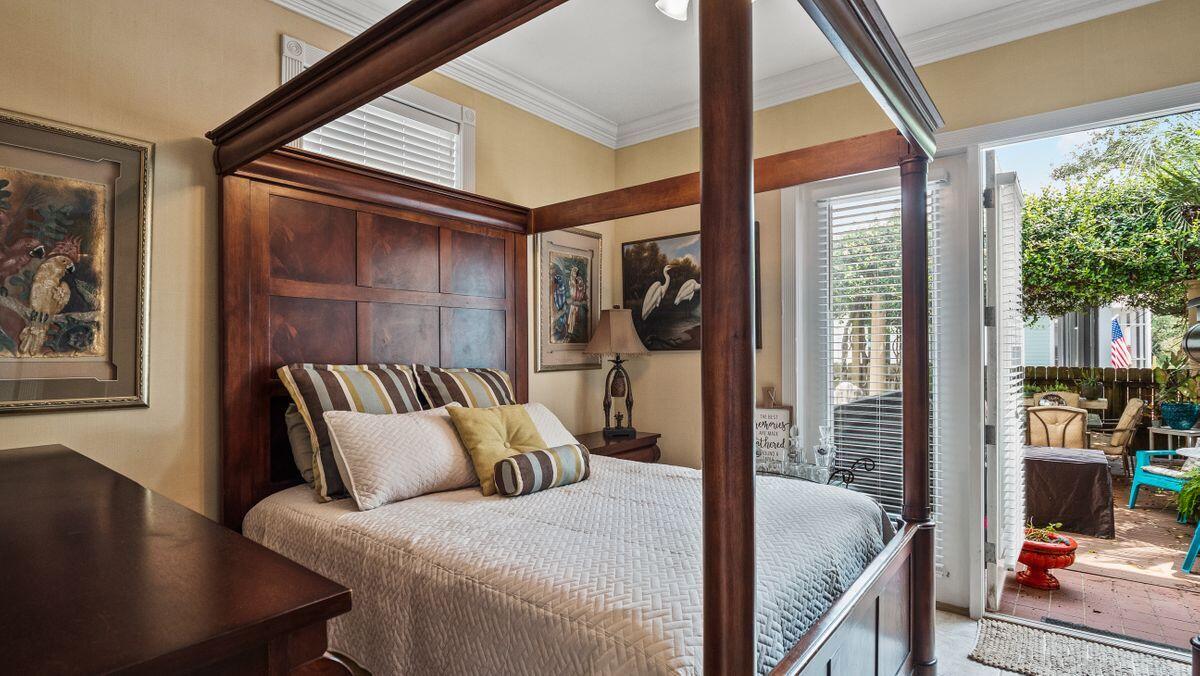 LA VALENCIA BEACH RESORT - Residential