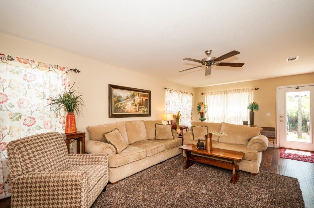 EAGLE BAY - Residential