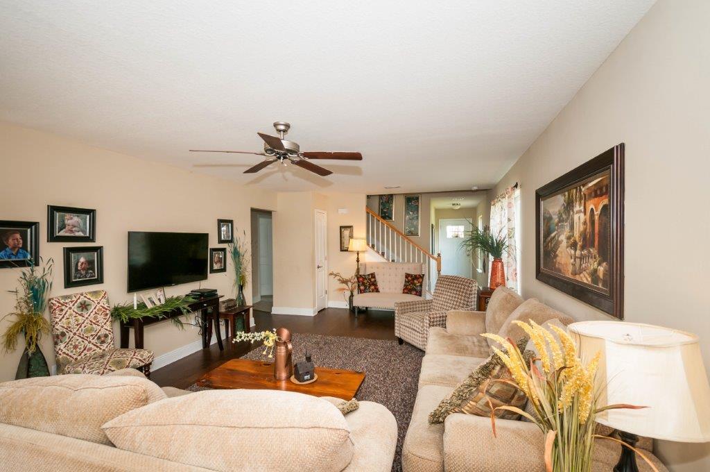 EAGLE BAY - Residential