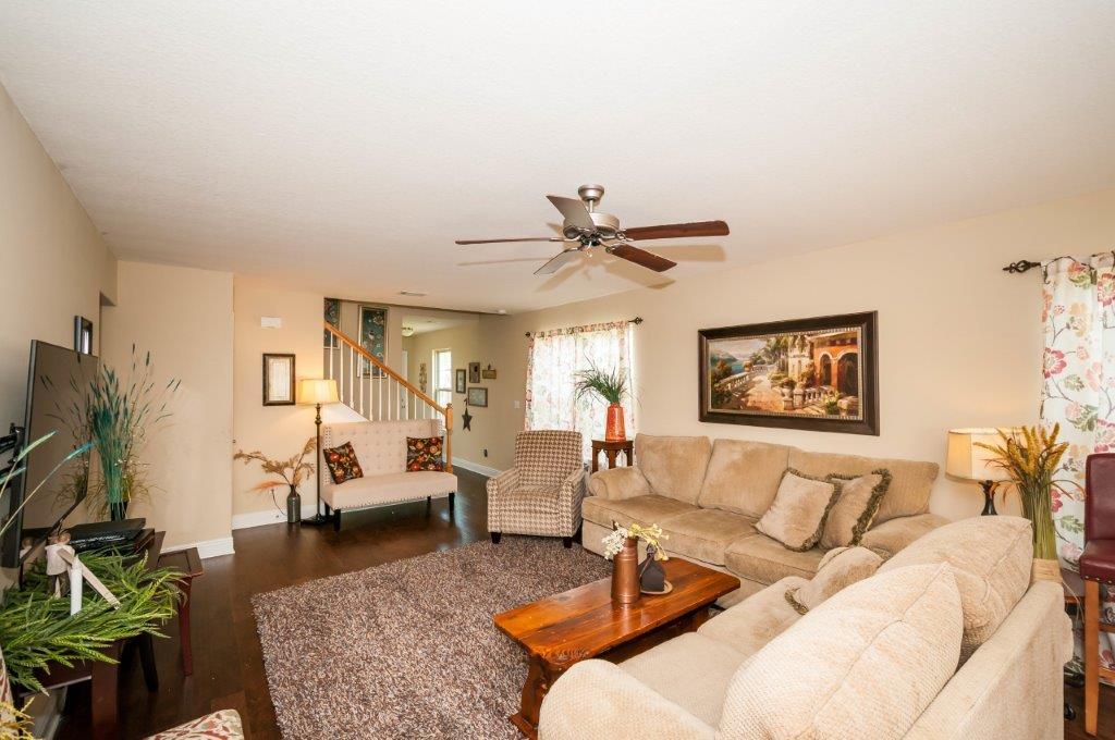 EAGLE BAY - Residential