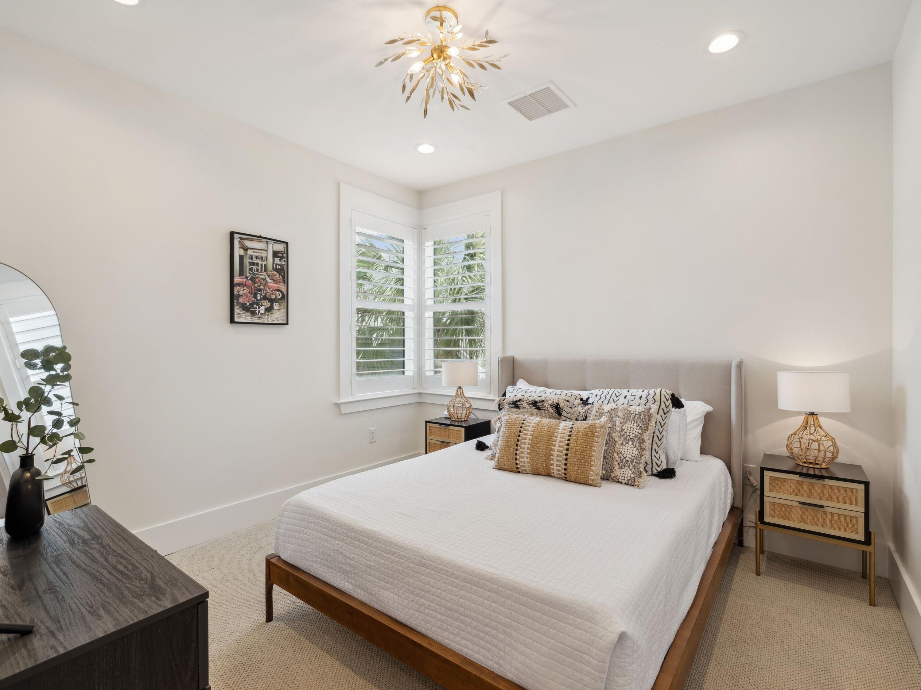 VILLAGE AT BLUE MOUNTAIN BEACH - Residential