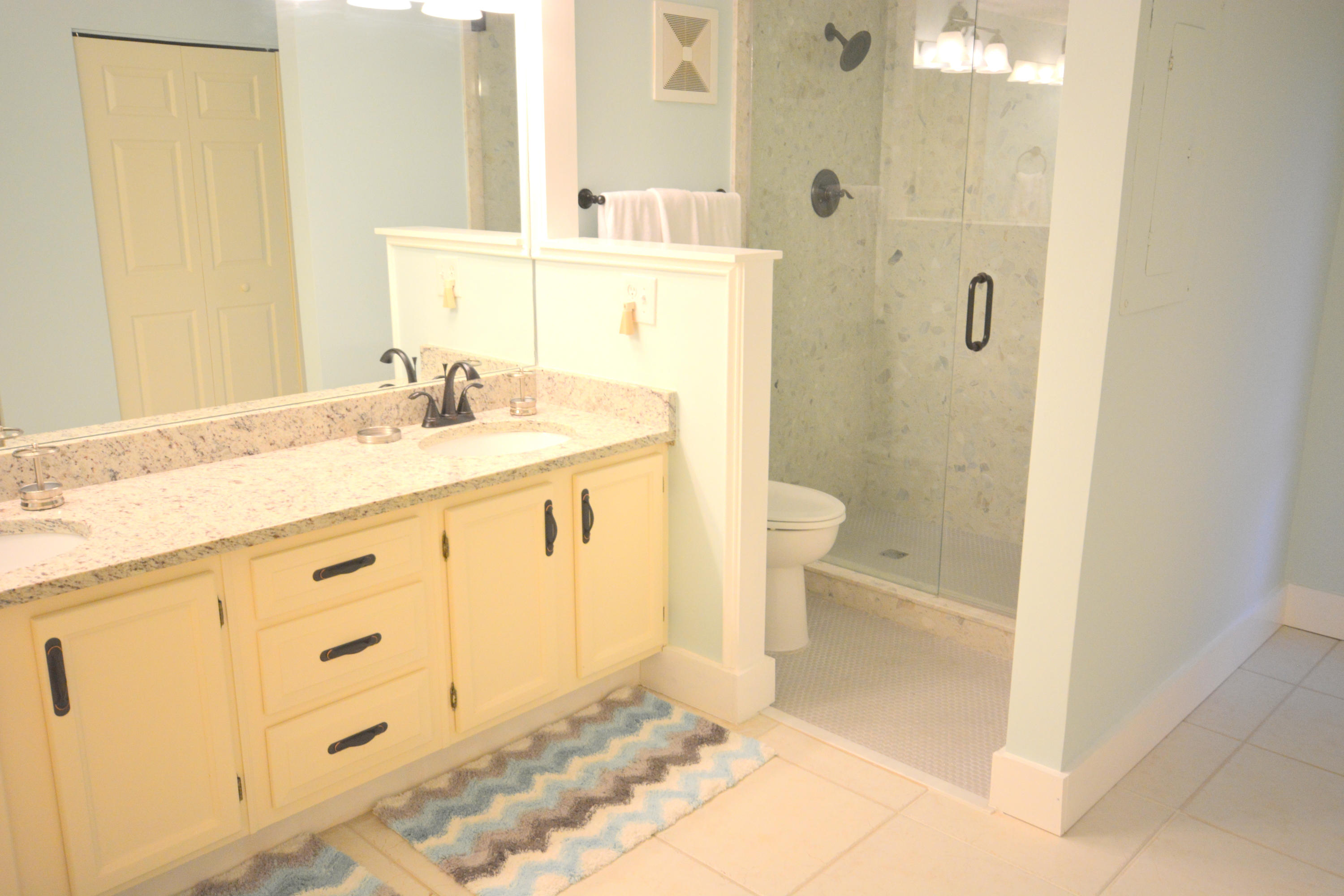 GULFSHORE CONDO - Residential